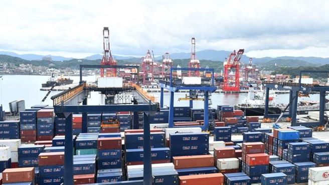 9月外销订单514亿美元，年减15.6％。（图／本报资料照片）