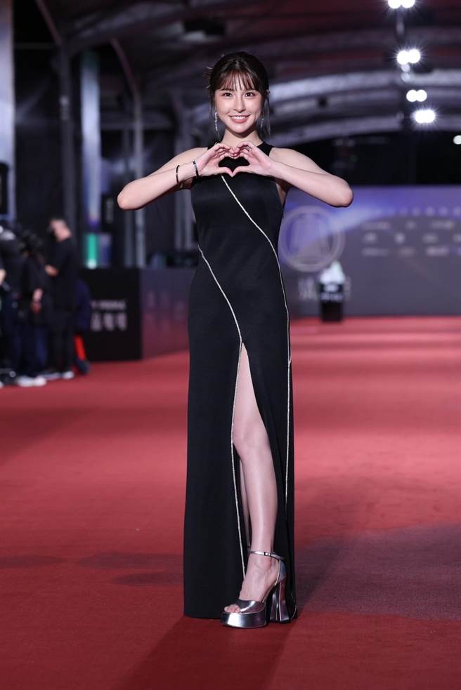 峮峮。（粘耿豪、罗永铭、陈俊吉摄）