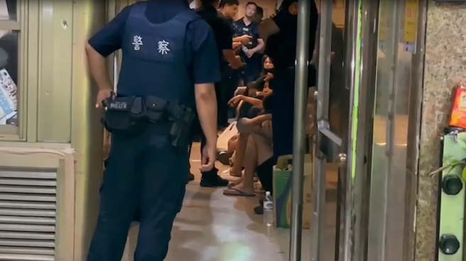 万华警方日前共查获多名应召女子，场面壮观。(资料照)