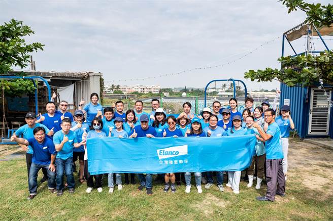 2023年礼蓝动保「全球使命日」，这回远征高雄弥陀。（主办单位提供）