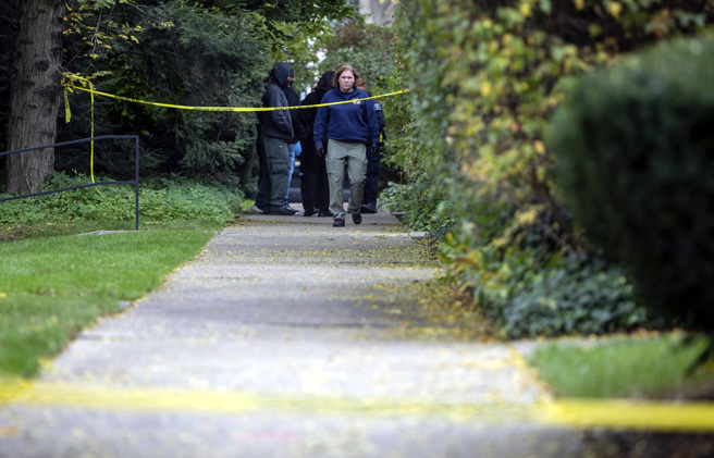 以巴衝突再起之际，美国底特律犹太会堂主席沃尔（Samantha Woll）21日遭谋杀身亡，她身中多刀，被发现时一道血迹从住家流出。（图／美联社）