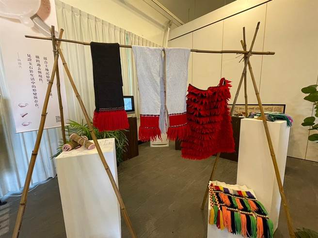 花莲市公所邀请6位部落青年艺术家，以当代工艺创作方式，展现属于自己部落的文化与美感。（花莲市公所提供／罗亦晽花莲传真）