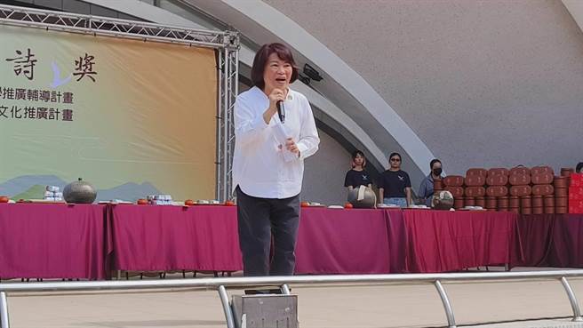 嘉義市長黃敏惠表示，嘉義市民主聖地，不分藍綠，但要有是非黑白。（廖素慧攝）