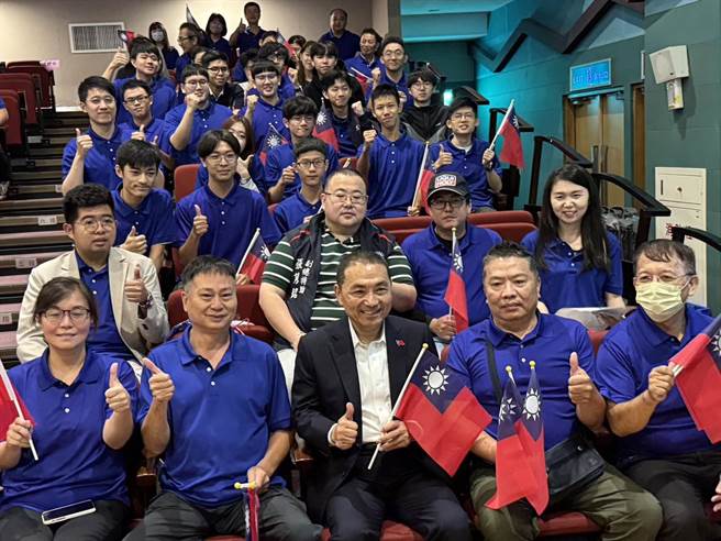 国民党总统参选人侯友宜今出席全国侯友宜青商之友后援会成立大会。（张薷摄）