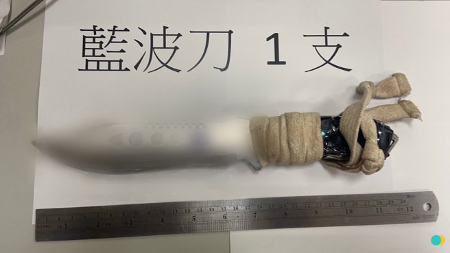 犯案凶器二。（图 / 刘咏韵翻摄）