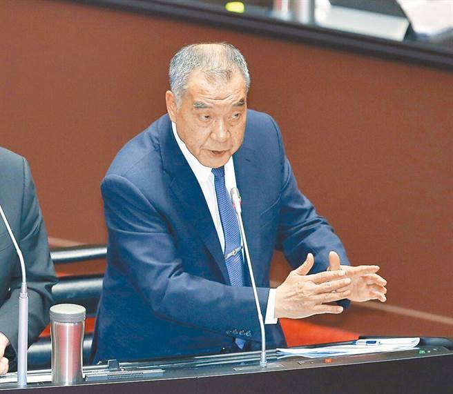 国防部长邱国正。本报资料照