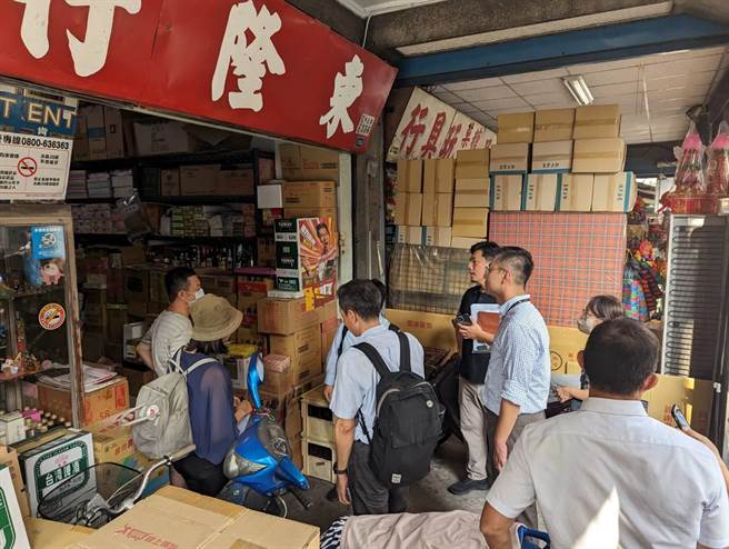 嘉义市旧屋力升级版「嘉有木屋」木造建筑整建维护补助计画，提供木屋整建最高200万元补助，首波补助名单出炉，都市景观、建筑及文化资产维护的专家学者日前已进行现地勘查及意见交流。（嘉义市政府提供∕吕妍庭嘉义传真）