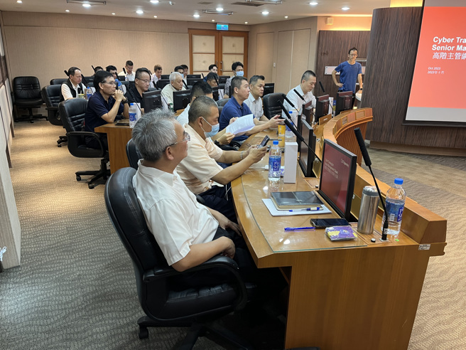 （图 / 新北市警察局提供）