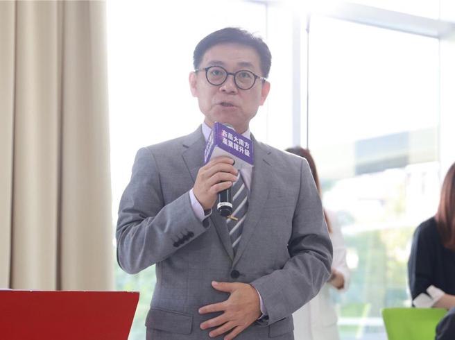 经济部园管局投资服务组曹家文组长致词。（经济部提供）