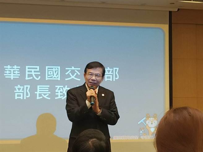 交通部長王國材。（簡立欣攝）