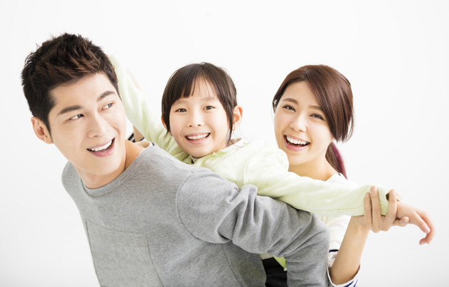 婚後溫柔顧家、疼老婆，這樣優質的男人最值得嫁。（示意圖/達志影像/shutterstock)