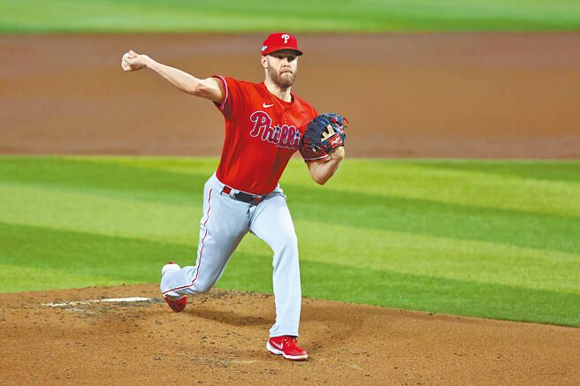 费城人先发投手惠勒主投7局仅失1分拿下胜投。（路透）