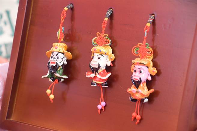 霖震宫还准备大家喜爱的闯关游戏送公仔，限量500份。（吴建辉摄）