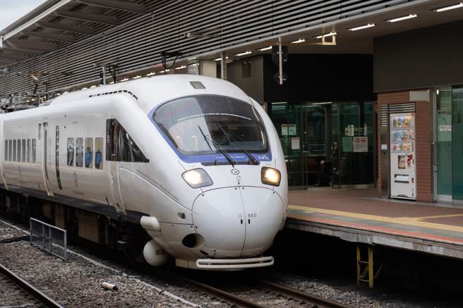 自称Fidias的网红在YouTube频道拥有238万名订户。他上周末发布影片，内容教导观眾如何在不花钱买票的状况下，搭乘4趟火车游览日本。（示意图／shutterstock）
