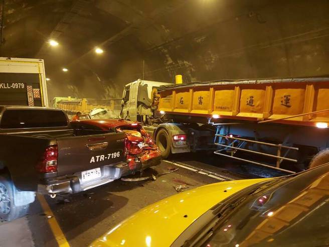 车祸现场。（黄仲瑜翻摄）