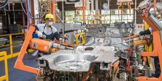 製造業竟信賴拚經濟？蔡正元怒曝真相 郭正亮補嗆1句