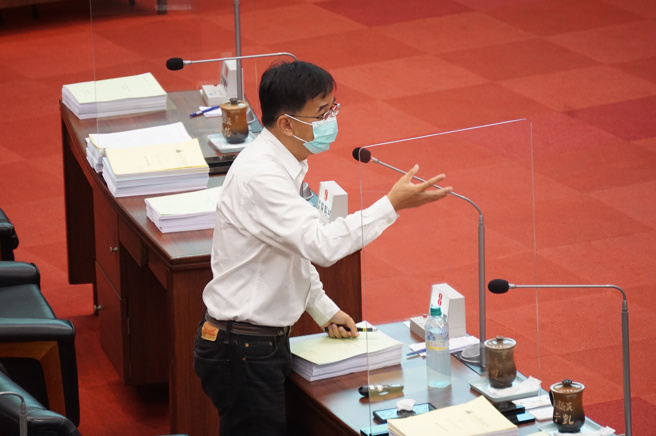 高市议员郭建盟。（资料照）