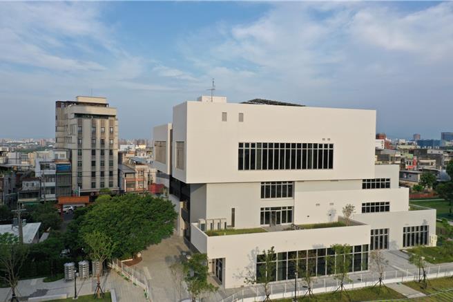 楊梅首座社宅公益棟。(住發處提供／蔡依珍桃園傳真)