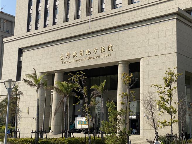 诈团车手头苏柏源不满遭同伙出卖还索800万改口费，行刑式枪决诈团2同伙，遭桃园地院判无期徒刑。(蔡依珍摄)