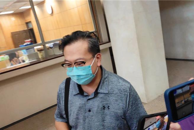 涉掏空隆铭上亿元 前董座2000万元交保，自认冤枉。许伟良。（陈志贤摄）