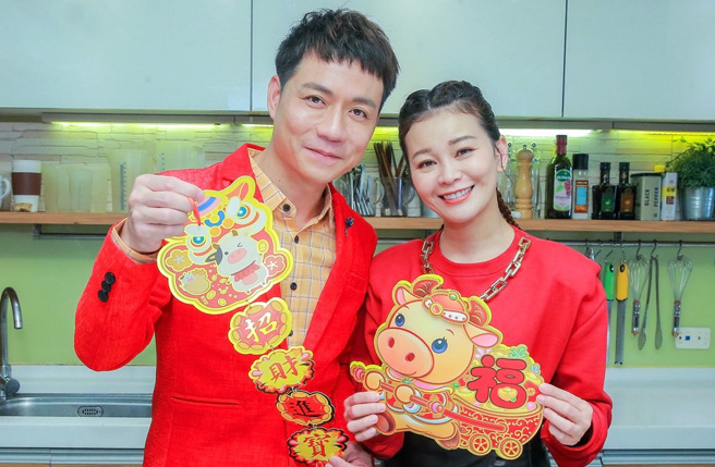  谢宜君（右）日前突发生意外，老公陈随意还原当天情况。（资料照片）