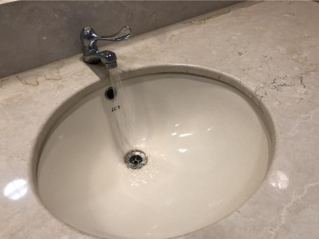 龜山4564戶明停水，籲民眾先儲水。（蔡依珍攝）