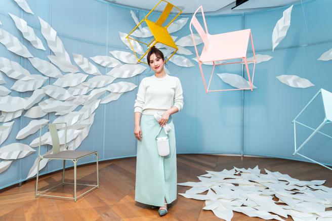 吴姗儒以品牌爱好者身分出席SHANG XIA上下的「时上当下」限量藏品展开展记者会。（石智中摄）