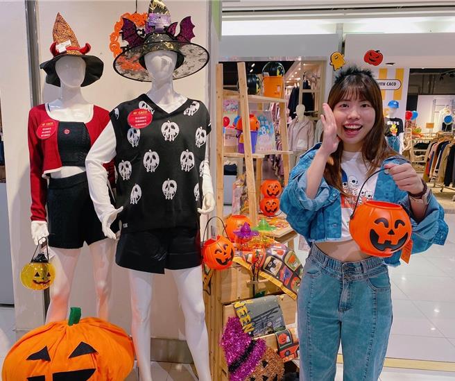 Global Mall屏東市打造萬聖節主題專區，10月底前加入新會員送造型萬聖節髮箍。（Global Mall提供／朱世凱台北傳真）