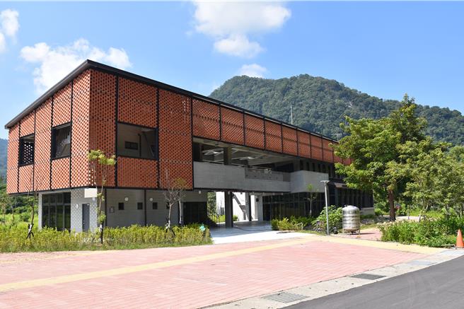 苗栗县政府获得客委会支持打造公馆乡客家文学花园。（谢明俊摄）