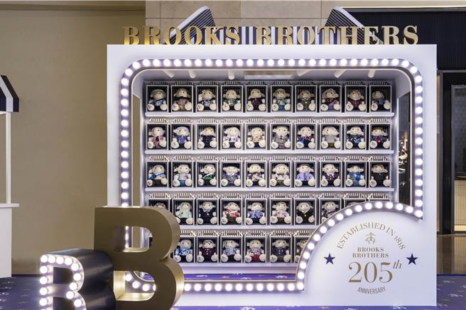 Brooks Brothers 205週年限量紀念小羊快閃店，位於台北101 1樓 松智長廊。（Brooks Brothers提供／林欣儀台北傳真） 