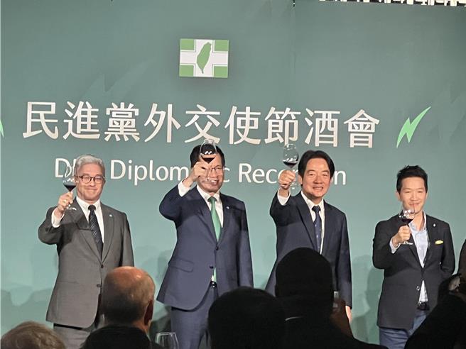 使节酒会提外交政策 赖清德：1996年来  台湾首次有4位主要候选人参选总统。曾薏苹摄