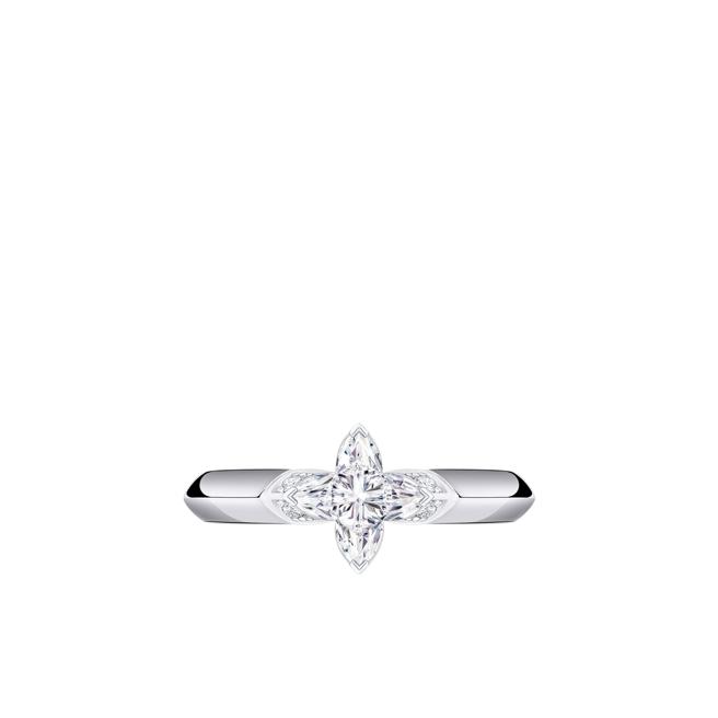LV Diamonds SOLITAIRE Pt950星形切割鑽石戒指，36萬9000元。（Louis Vuitton提供）