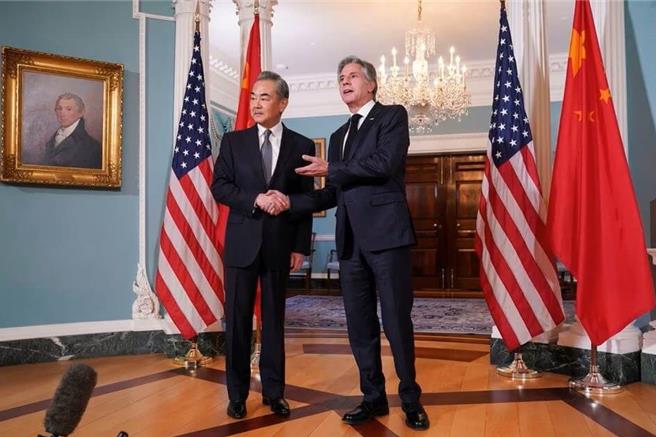 大陸官方：王毅會見布林肯，推動中美關係盡快回到健康穩定可持續發展軌道。（圖／路透社）