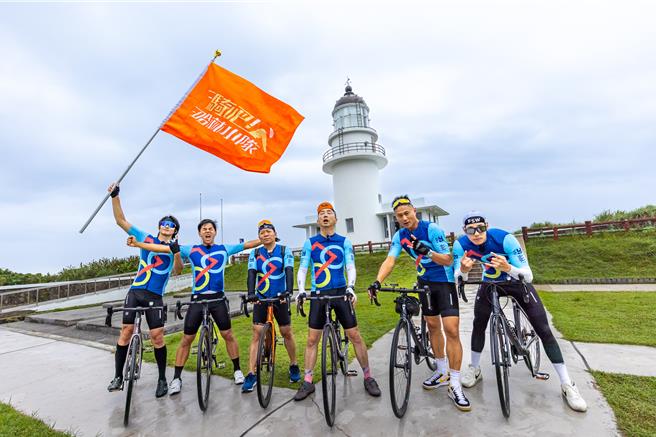 《骑吧！哈林小队》终于骑返新北市插旗。（好看娱乐提供）