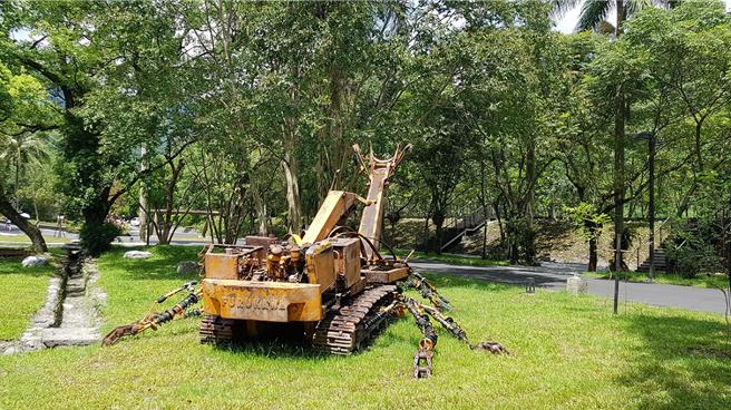 林田山裝置藝術「獨角仙」。（林業及自然保育署花蓮分署提供／王志偉花蓮傳真）