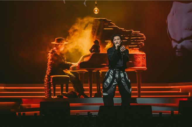 陈奕迅26日重启澳门演唱会。（环球音乐提供）