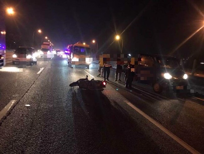 发生车祸的路段，相当灰暗，幸好货车驾驶紧急煞车才没酿成大祸。（警方提供）