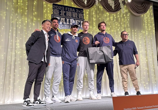 世界排名第5的阿姆斯特丹隊。(黃及人攝)