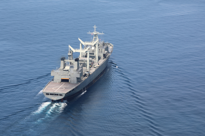 白宫国安顾问苏利文与美国国务卿布林肯在与中共中央政治局委员兼中国外交部长王毅会晤时都明确表示，美国致力于维护台海和平稳定。（图／Shutterstock）