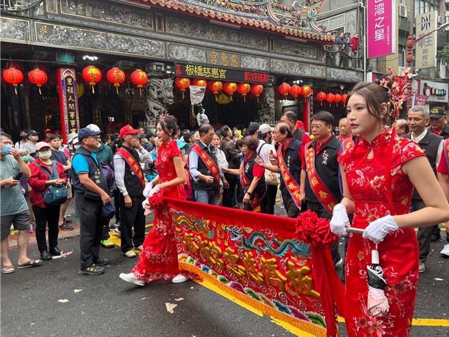 2023北台灣媽祖文化節60座神尊今在板橋區遶境巡安。（王揚傑攝）