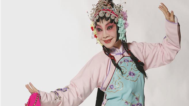 廖琼枝歌仔戏经典装扮。（台视提供）