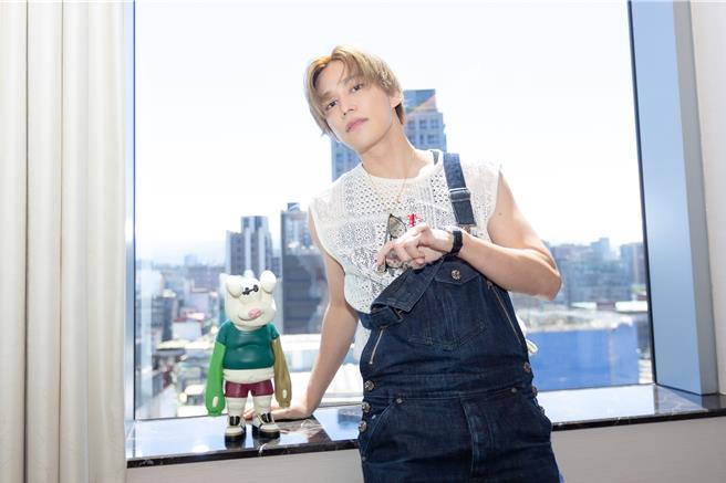 千贺健永暌违4年访台，大讚台湾人亲切又热情。（大鸿艺术提供）