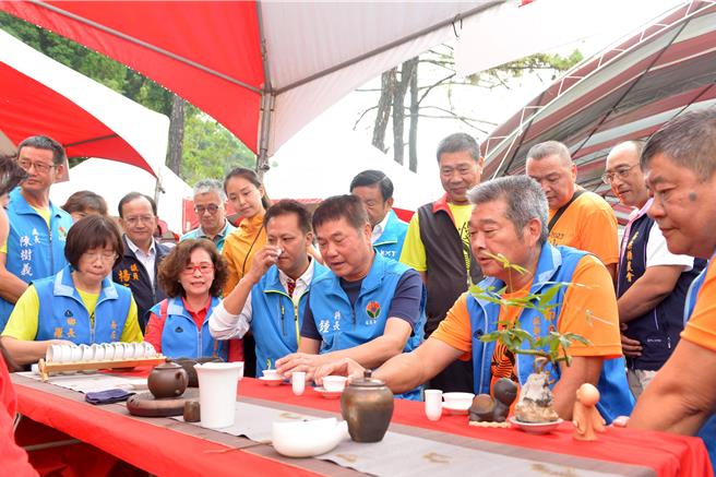 縣長鍾東錦到場共襄盛舉。（苗栗縣政府提供／李京昇苗栗傳真）