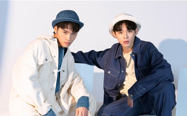 展荣展瑞向应「54448」舞蹈挑战公益活动。（Unleash Your Light提供）