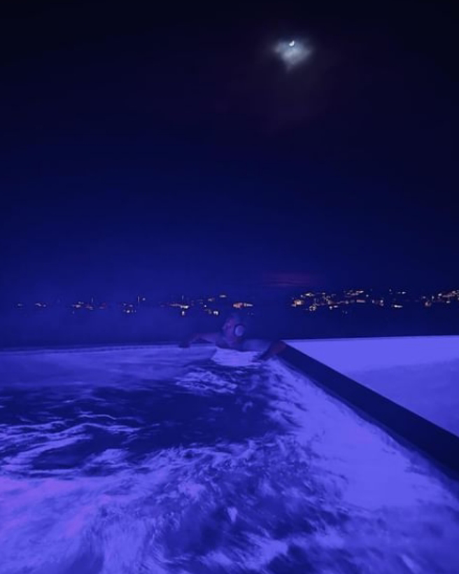 马修派瑞IG生前最后一篇贴文，与陈尸地点有惊人巧合。（图／翻摄自IG @mattyperry4）