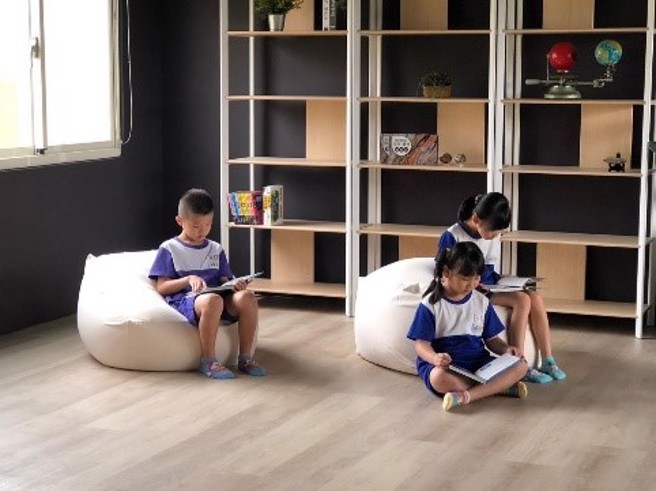 華江國小賽恩斯探索樂園將原本封閉的教材準備室改造成學生自主探索區(圖/台北市教育局提供)