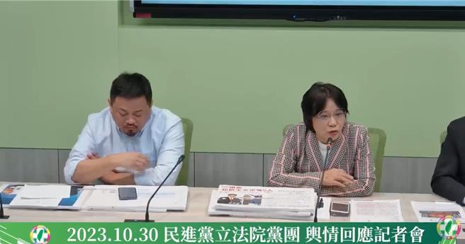 民进党上午举行舆情记者会，针对不分区立委安全名单，民进党团干事长、新系立委刘世芳（右）以健康因素为由，表态「不必特别考虑我」。（摘自民进党团YouTube））