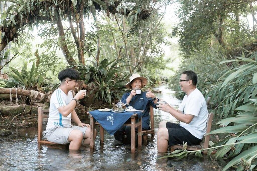 沁涼小溪下午茶是青陽農場園區體驗活動之一。　圖：花東縱谷國家風景區管理處／提供