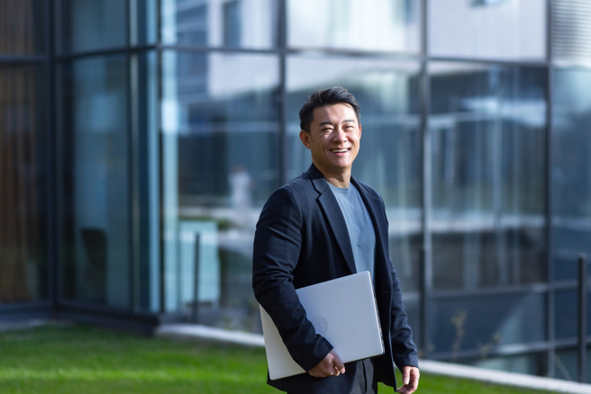 肖虎男性能力很强，事业也很顺利，他们知道进退，懂得创新，不断为公司带来更多效益。（示意图/达志影像/shutterstock)