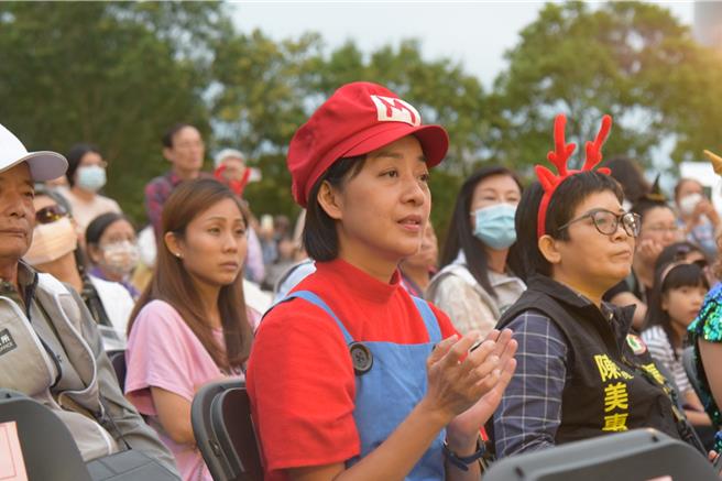 王婉谕认为语言是文化的载体，政府应该拿出更具体的对策来行动，保存客家语言文化。（王婉谕提供／邱立雅竹县传真）